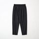 25AWWhite Mountaineering Repose Wear ۥ磻ȥޥƥ˥ 2 TUCK EASY TAPERED PANTSBLACK RW2573401