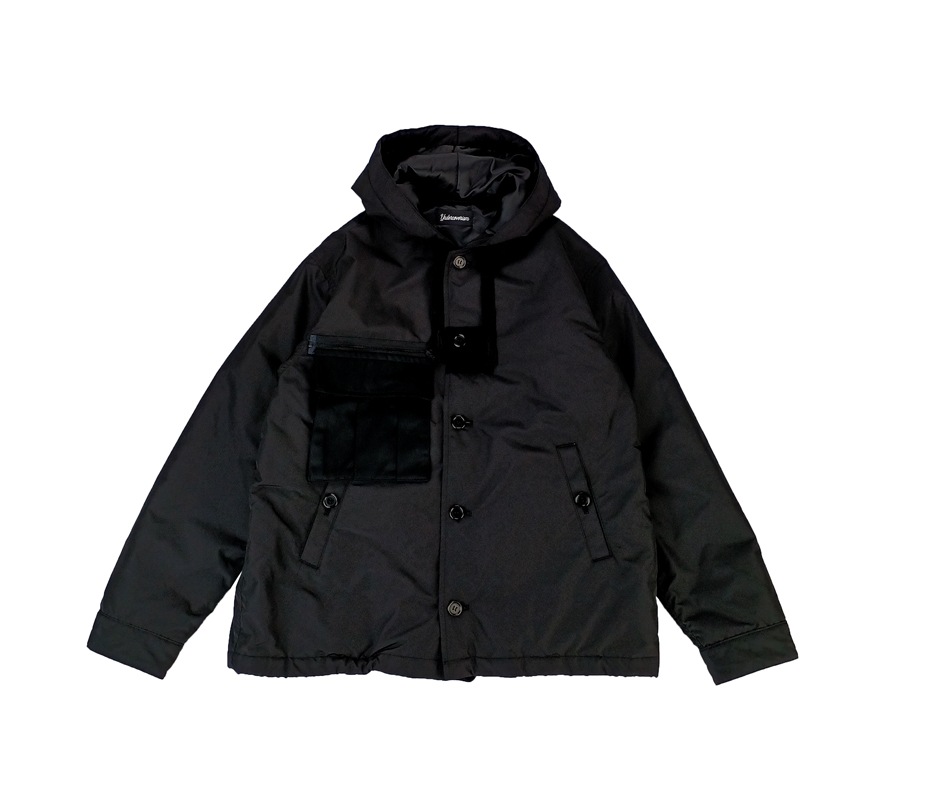 Undercoverism ブラック フード付きジャケット サイズ3 SALE】Undercoverism アンダーカバーイズム Pe3連ARMYPK付フードコーチ