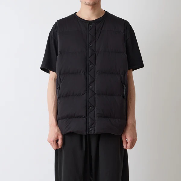 ��40%OFF��White Mountaineering  �ۥ磻�ȥޥ���ƥ˥���󥰡�WM �� TAION REVERSIBLE DOWN VEST BLACK��WM2573216