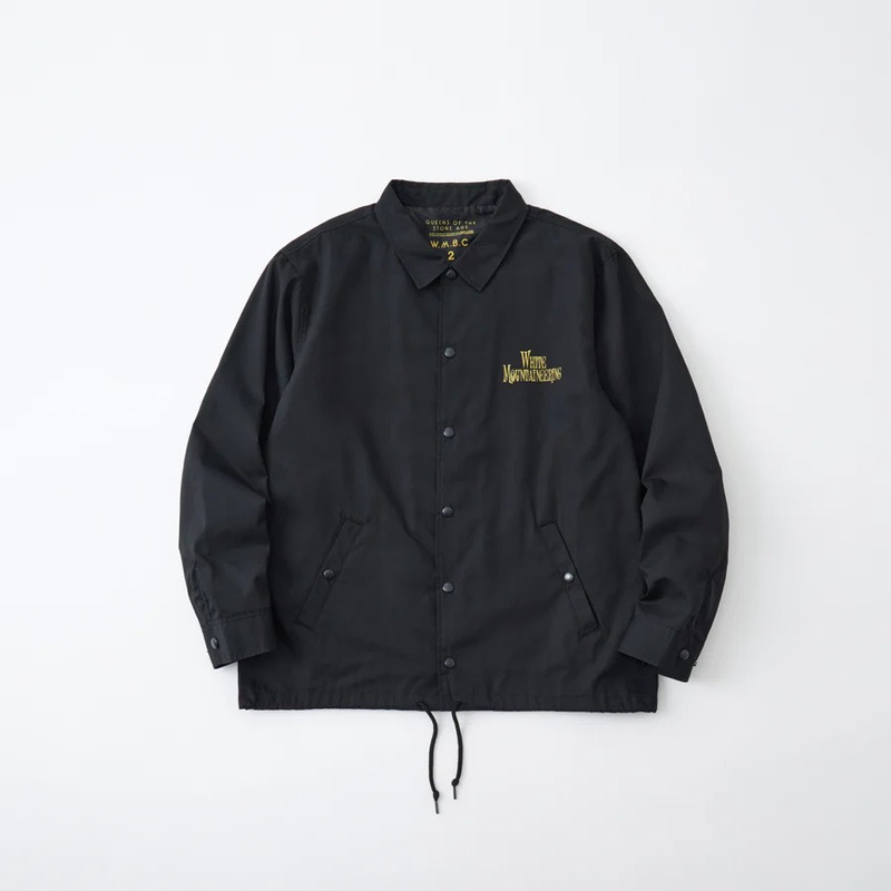 25AWWhite Mountaineering  ۥ磻ȥޥƥ˥󥰡QOTSA LULLABIES TO PARALYZE COACH JACKET BLACKBC2573203