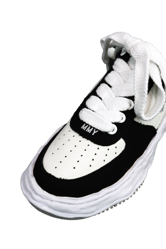Maison MIHARA YASUHIRO �᥾�� �ߥϥ�䥹�ҥ� "WAYNE" OG Sole Canvas Low-top Sneaker BLACK/WHITE A10FW720