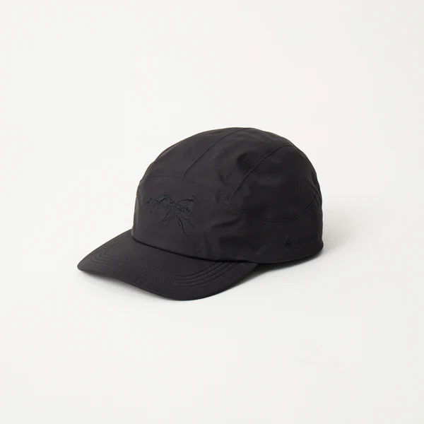 ��30��OFF��White Mountaineering  �ۥ磻�ȥޥ���ƥ˥���� GORE-TEX CAP BLACK BK2671801