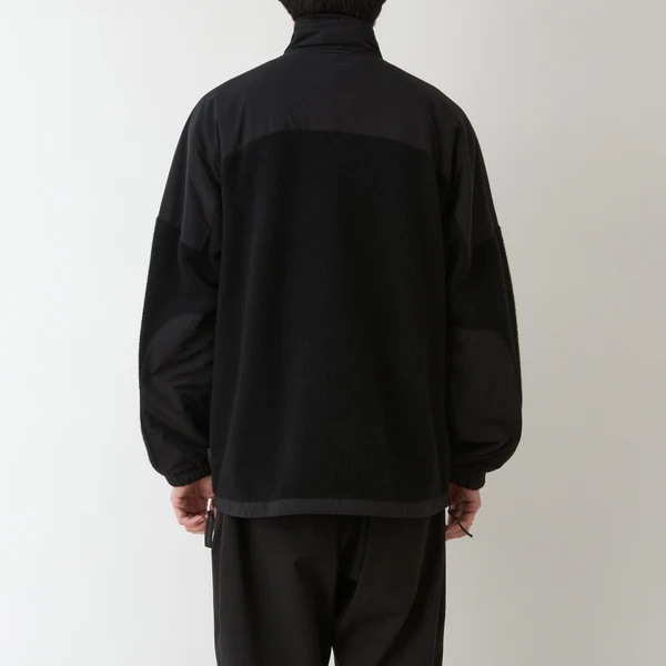 White Mountaineering  �ۥ磻�ȥޥ���ƥ˥���󥰡�W.M.B.C. �� WILD THINGS FLEECE JACKET��BLACK��BC2473201