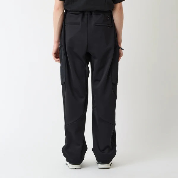 ��25AW��White Mountaineering  �ۥ磻�ȥޥ���ƥ˥���� EASY CARGO PANTS BLACK BK2573404