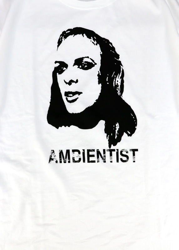 ��30��OFF��UNDERCOVER ����������С� TEE AMBIENTIST �ۥ磻�� UC1F3810