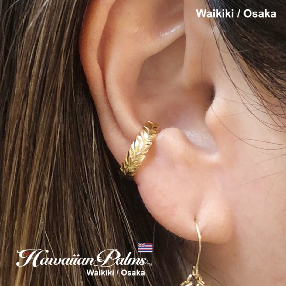 ゴールド 4mm幅 神聖なマイレ柄 イヤーカフ（71,060円~）（すべての