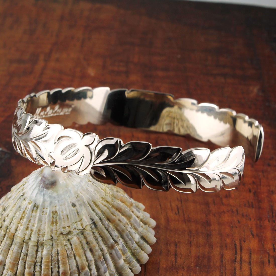 ������� ����mm�� ���ʤ�ޥ��� �����ץ�Х󥰥�ָ��ߣ�.��mm���Х�뷿��ɽ�̤��ݤ��ˡ��ޥ����������åȥ����ȡ��ץ��ꥢ���ۥ̡�������28mm�סʼ̿��ϸ��ߣ�.��mm��