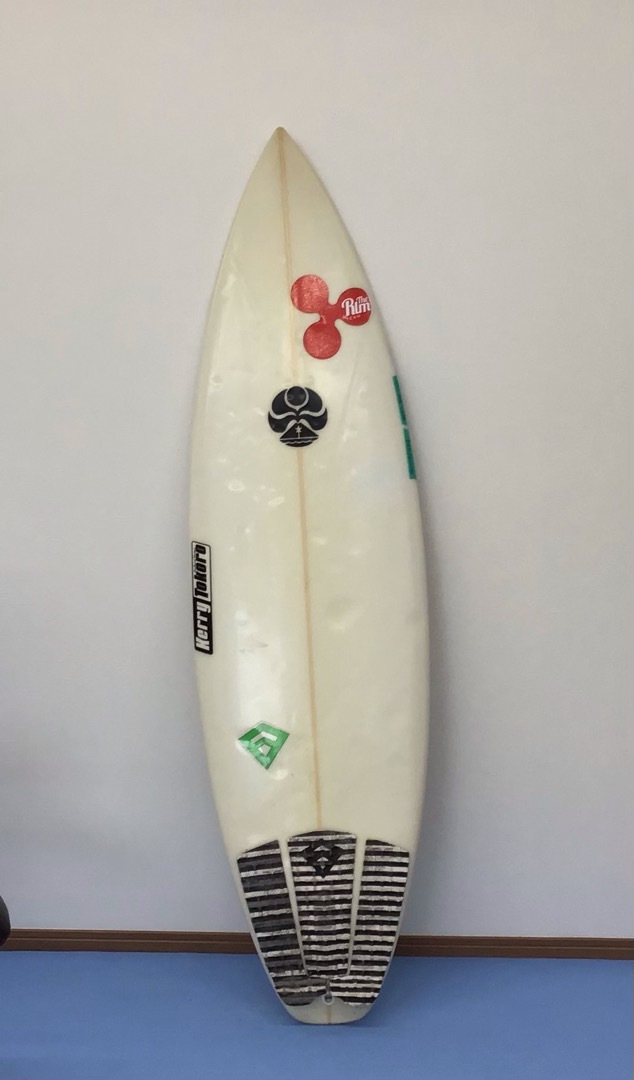 ��ťܡ��� KERRY TOKORO NEXUS HIC�����եܡ��� 5'9" (175.3m) FF