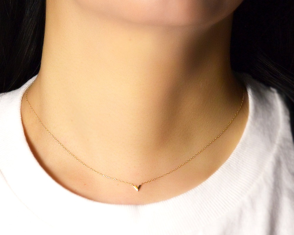 �ڥݥ����10�ܡۥ�ǥ������ͥå��쥹 K10 �ޤ��� k18 ������� V�� ������ɥͥå��쥹 ������ �������� (RERALUy)��ǥ����� ���� ���  ���� 18�� K18 ��������������� �������� rne1784