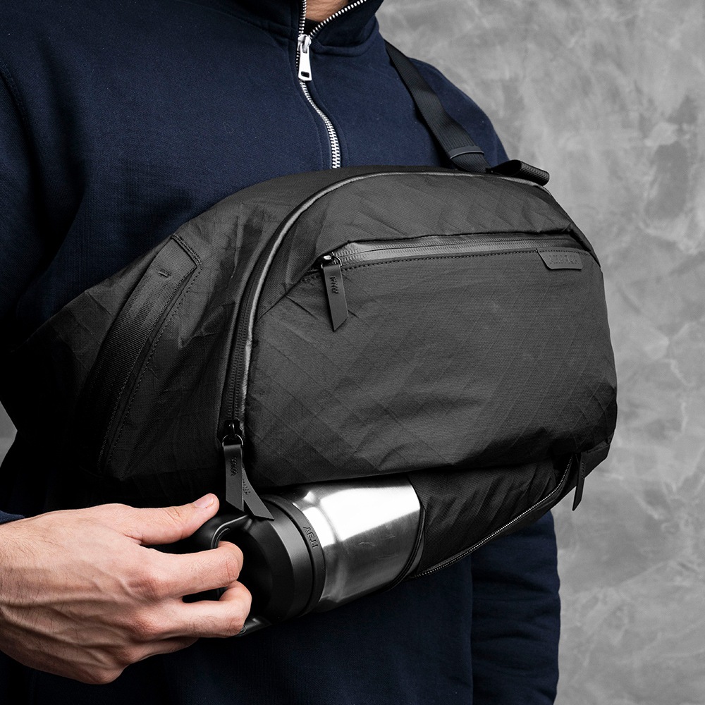 METRO CROSSBODY ULTRADYNE (7.5L) | SLING & SHOULDER | 【公式