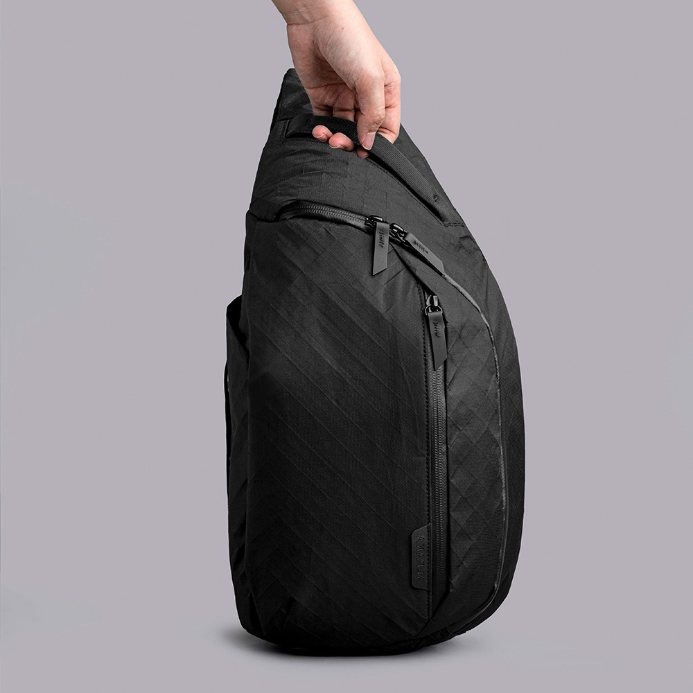 METRO CROSSBODY ULTRADYNE (7.5L) | SLING & SHOULDER | 【公式