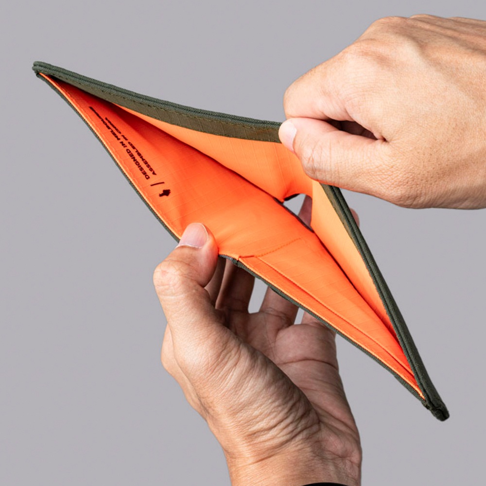 ARK CLASSIC WALLET AXOGRID | ACCESSORIES | 【公式】ALPAKA (アルパカ)