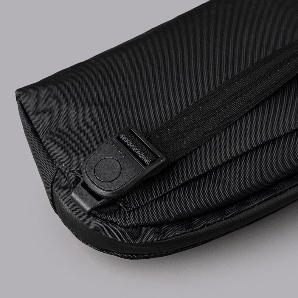 FLIGHT SLING 1L X-PAC | SLING & SHOULDER | 【公式】ALPAKA (アルパカ)