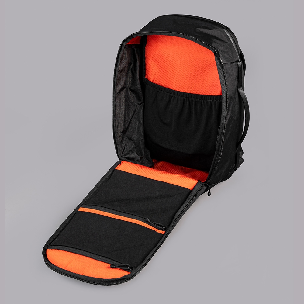 アルパカ30体限定品 TRAVERSE BACKPACK X-PAC (30L) | BACKPACKS | 【公式】ALPAKA (アルパカ)