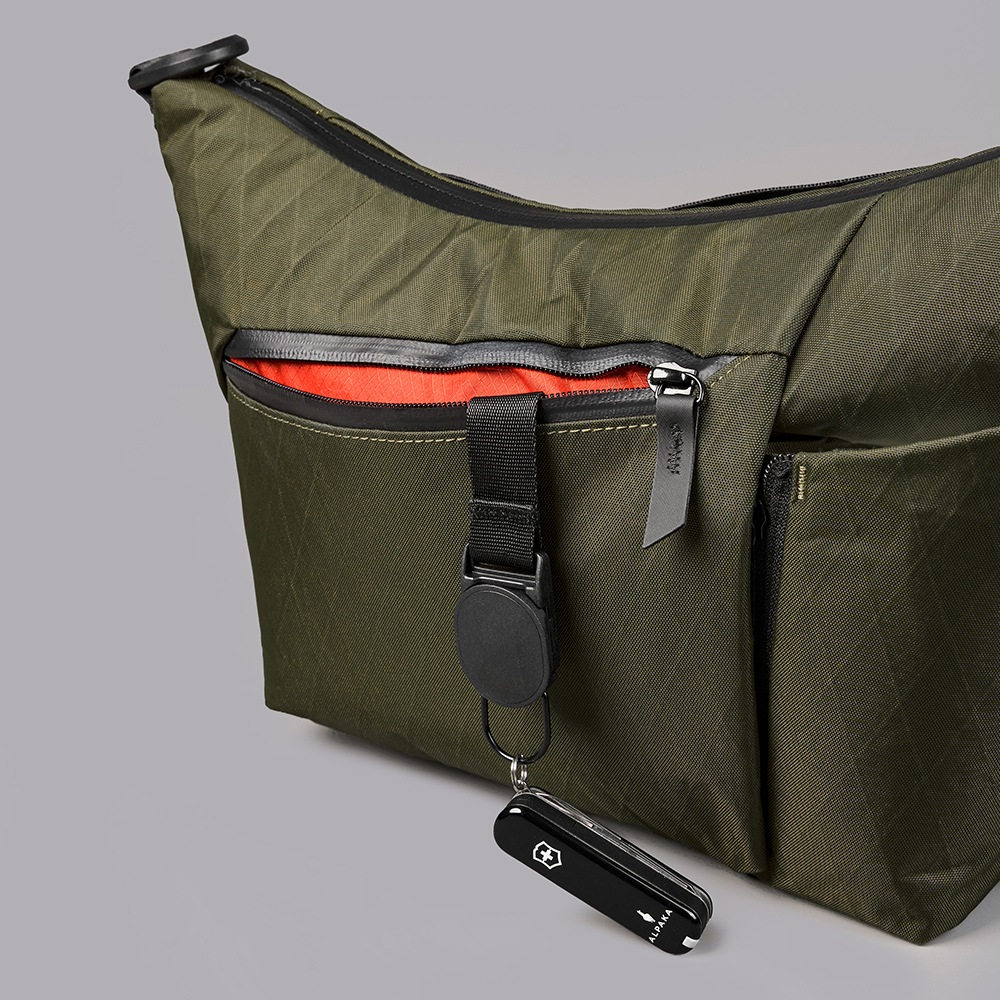 新政 四合瓶入れバック FLOW SATCHEL X-PAC (4L) | SLING & SHOULDER | 【公式】ALPAKA (アルパカ)