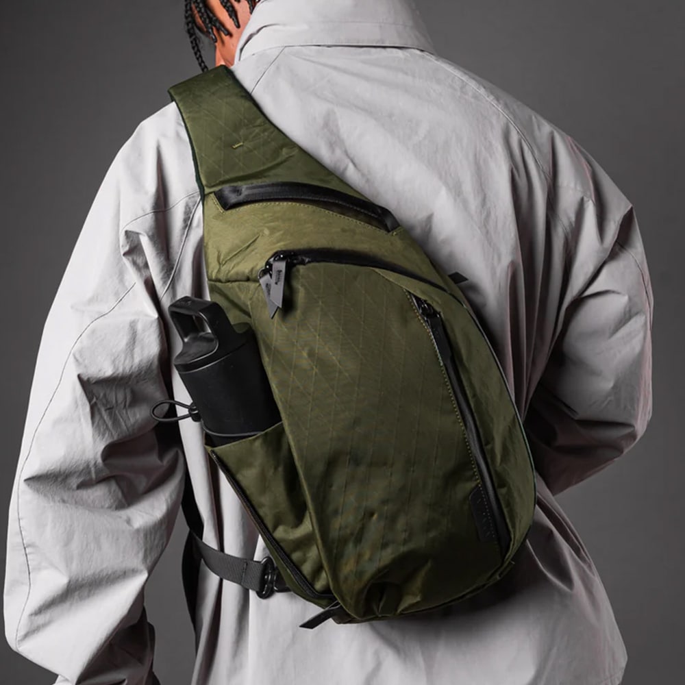 METRO CROSSBODY X-PAC LEFT クロスボディバッグ スリングバッグ