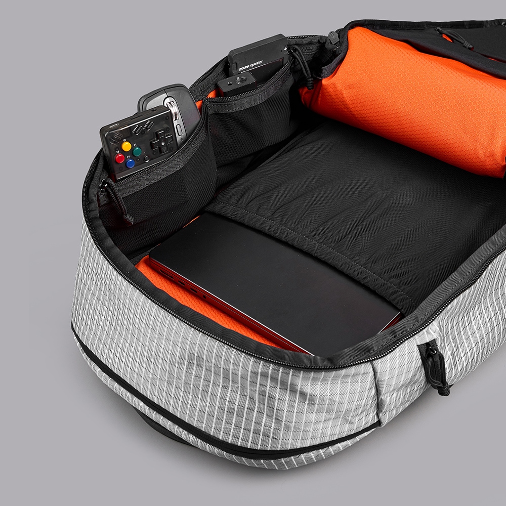 アルパラ アレスGS TRAVERSE BACKPACK ASTRAL EDITION (30L) | BACKPACKS | 【公式