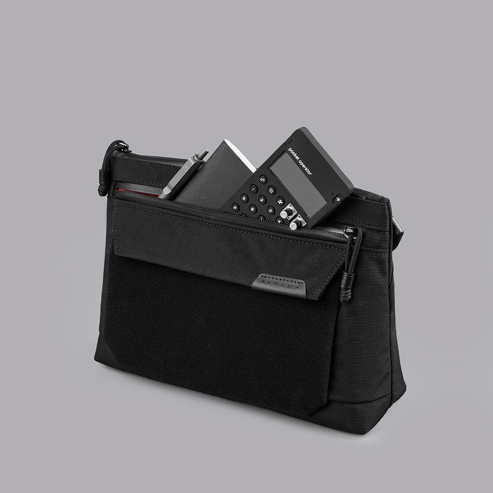 9/1（火）午前11時より販売開始] ZIP POUCH PANEL JAPAN EDITION PW