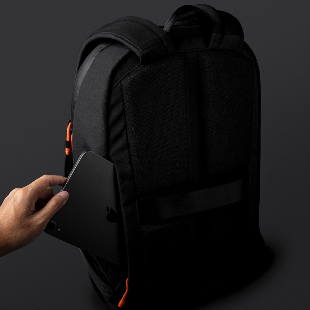 アルパカ30体限定品 BRAVO BACKPACK 9TH ANNIVERSARY EDITION | 9TH ANNIVERSARY EDITION