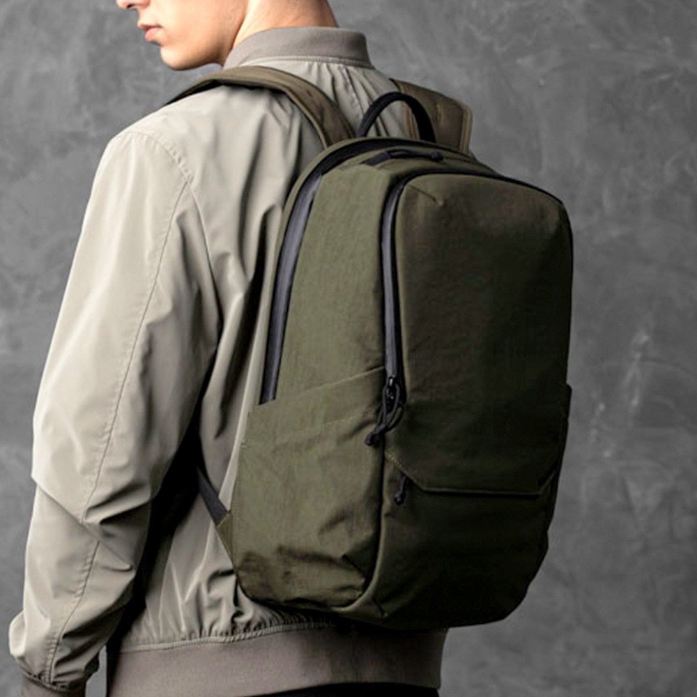 アルパカ　ELEMENTS BACKPACK PRO AXOFLUX Elements Backpack Pro | ALPAKA