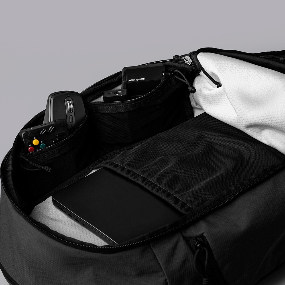 TRAVERSE BACKPACK | BAGS | 【公式】ALPAKA (アルパカ)