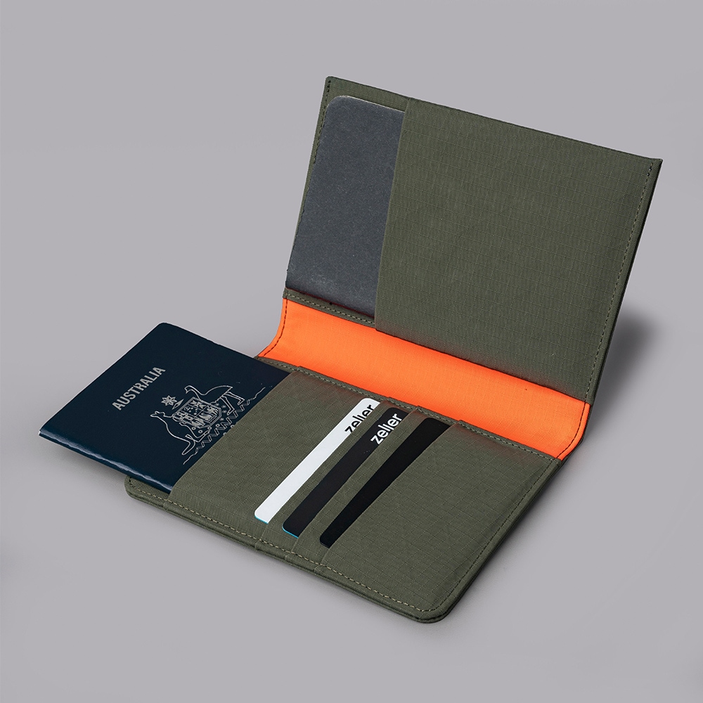 ARK BIFOLD PASSPORT WALLET AXOGRID | ACCESSORIES | 【公式】ALPAKA