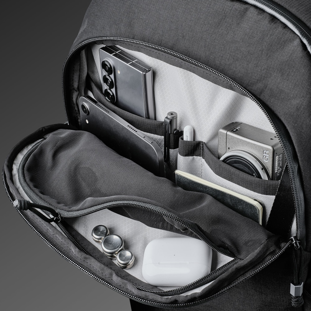靴 ALPAKA Bravo Backpack 23L バッグパック BRAVO BACKPACK 23L リュック 通勤 旅行 ビジネス