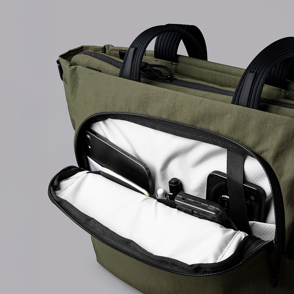 BRAVO TOTE V2 (14L) | TOTES | 【公式】ALPAKA (アルパカ)