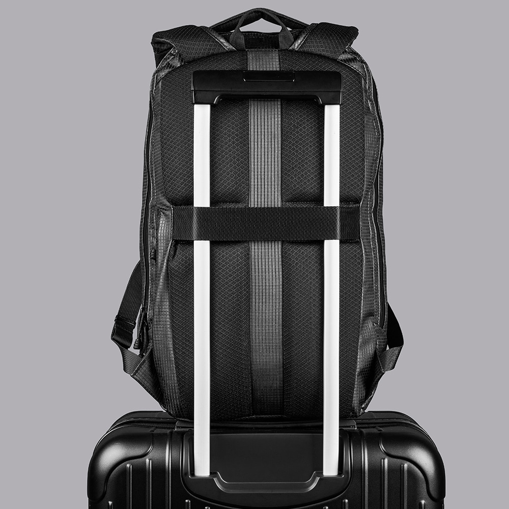 アルマ MOMENTUM BACKPACK AXODYNE (22L) | BACKPACKS | 【公式】ALPAKA
