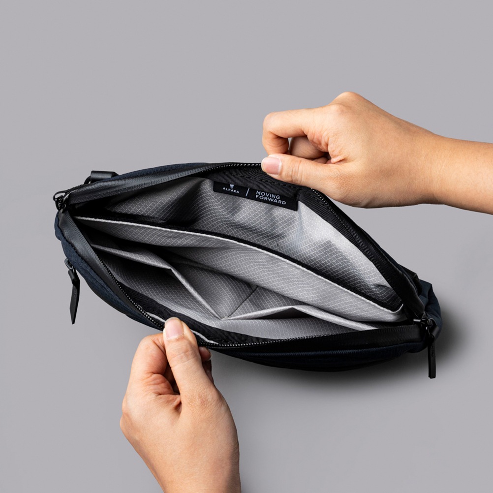 FLIGHT SLING MINI 1L AXOFLUX | SLING & SHOULDER | 【公式】ALPAKA