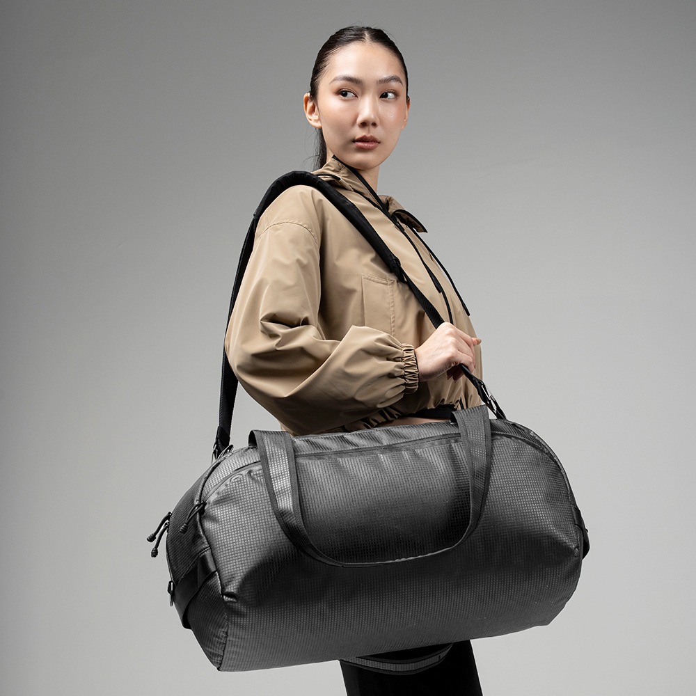T8138☆展示品☆AlpaSalottiアルパサロンティ☆イタリア☆本革☆2P MOMENTUM DUFFEL AXODYNE (35L) | SLING & SHOULDER | 【公式】ALPAKA