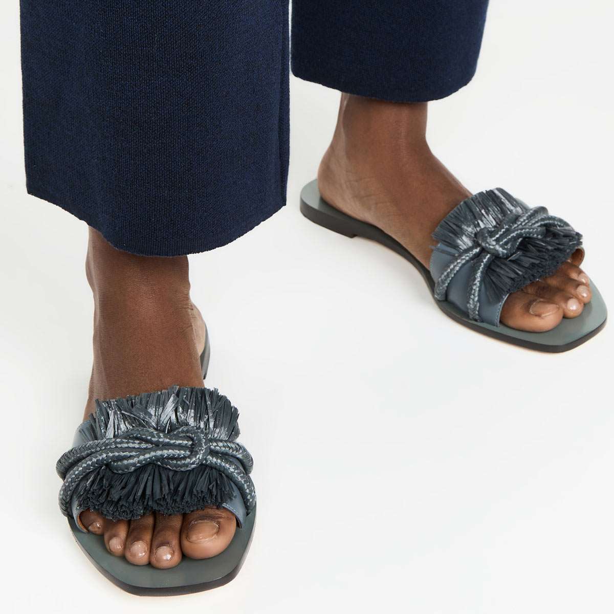トリーバーチ サンダル レディース ぺたんこ つっかけ 歩きやすい ブランド おしゃれ 大きいサイズあり Tory Burch