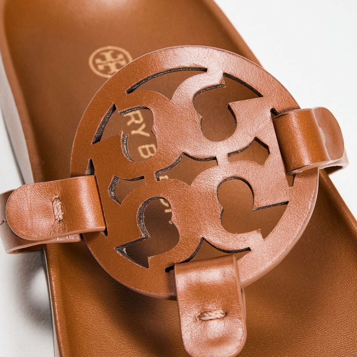 トリーバーチ サンダル レディース ぺたんこ アンクルストラップ 歩きやすい ブランド おしゃれ 大きいサイズあり Tory Burch Miller ミラー