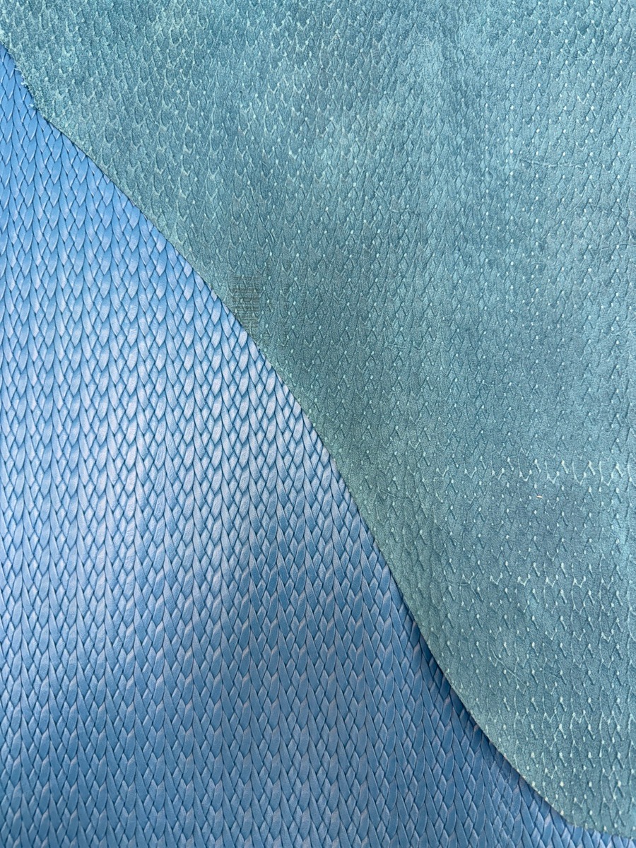 イタリアンレザー　お値打ち品　税込＋送料込