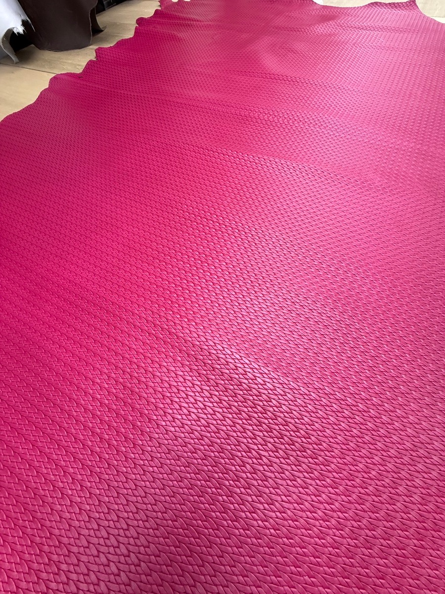 イタリアンレザー　お値打ち品　税込＋送料込