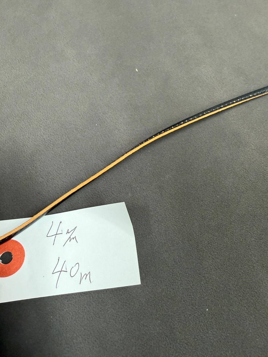 茶芯ホースハイド革紐<br>　3.5ｍｍ　4.0ｍｍ<br>
