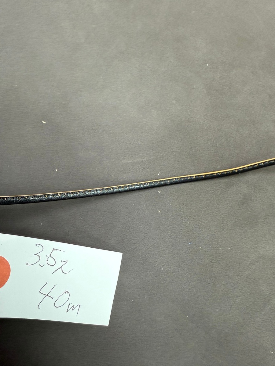 茶芯ホースハイド革紐<br>　3.5ｍｍ　4.0ｍｍ<br>