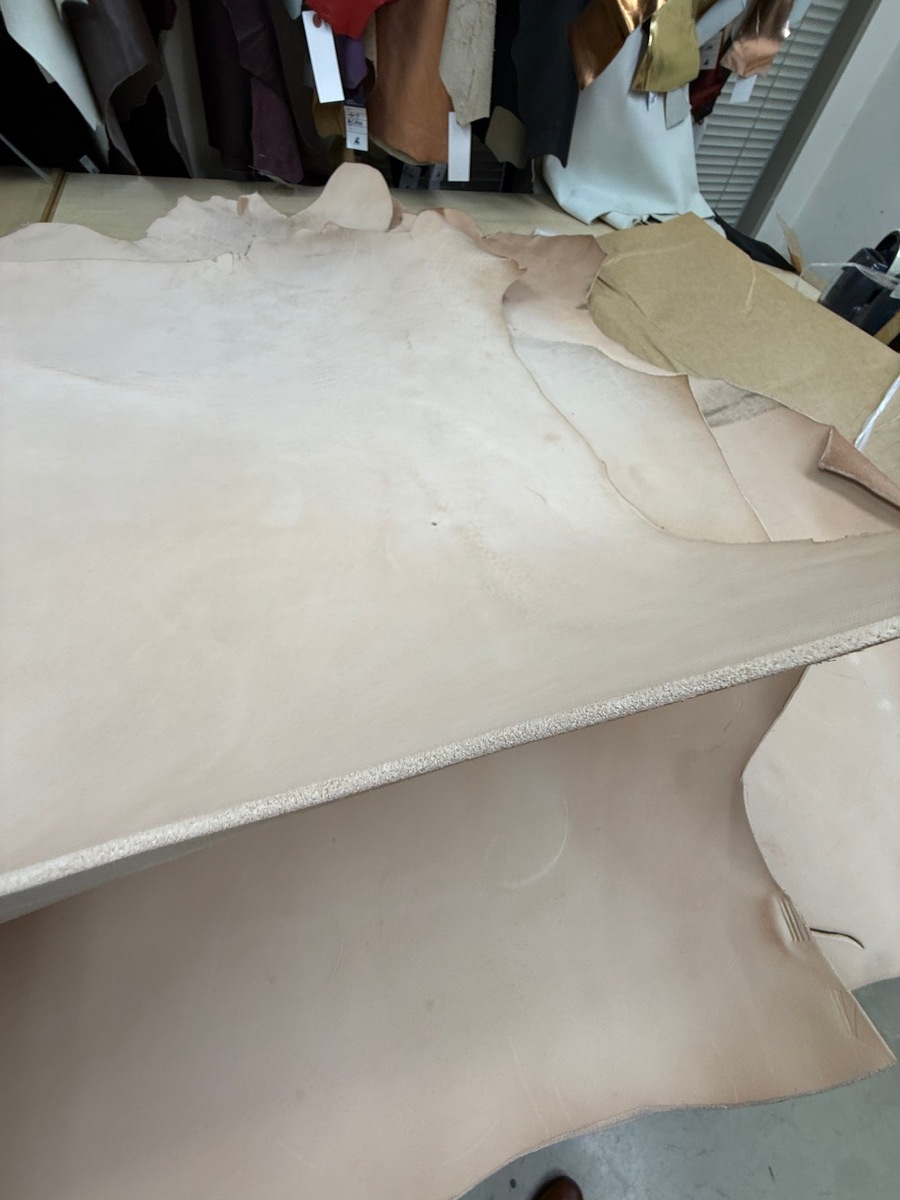 極厚3.5mmヌメ生成　B級　特価セール品第三弾　税込＋送料込