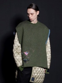 【ALMOSTBLACKオールモストブラック】 CREW NECK KNIT VEST 20AW-KT01|ALMOSTBLACK