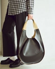 【受注得点10％ POINT還元!!】【26SS 先行予約】【Rich I/リッチアイ】CircleI [Leather Handle Bag]　Rich I-09-B-03/（15）