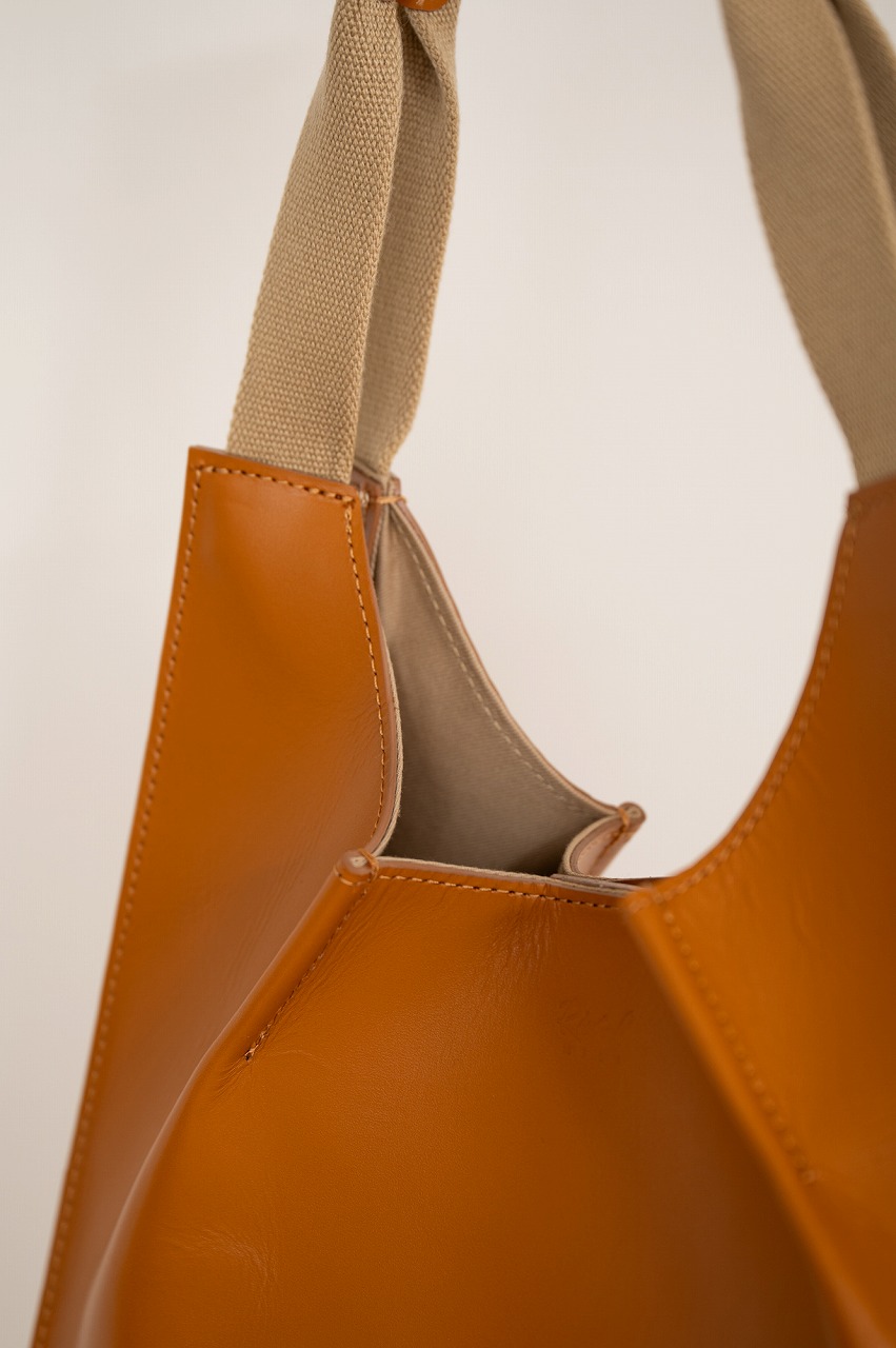Rich I/リッチアイ】Rich I-09-B-04 / S. CircleI [Leather Handle Bag