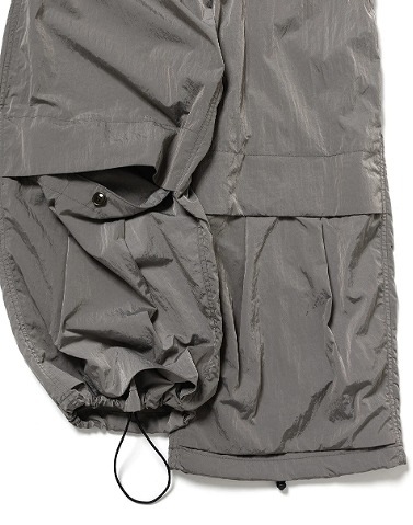 NYLON CARGO PANTS -OLIVE- | IN ONLINE STORE