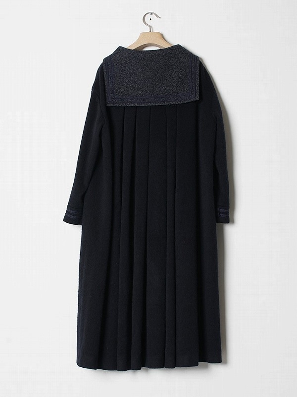 bedsidedramaベッドサイドドラマ ドルマンコート 黒 ウール アルパカ BEDSIDEDRAMAベッドサイドドラマ】 Big Tuck Sailor Coat