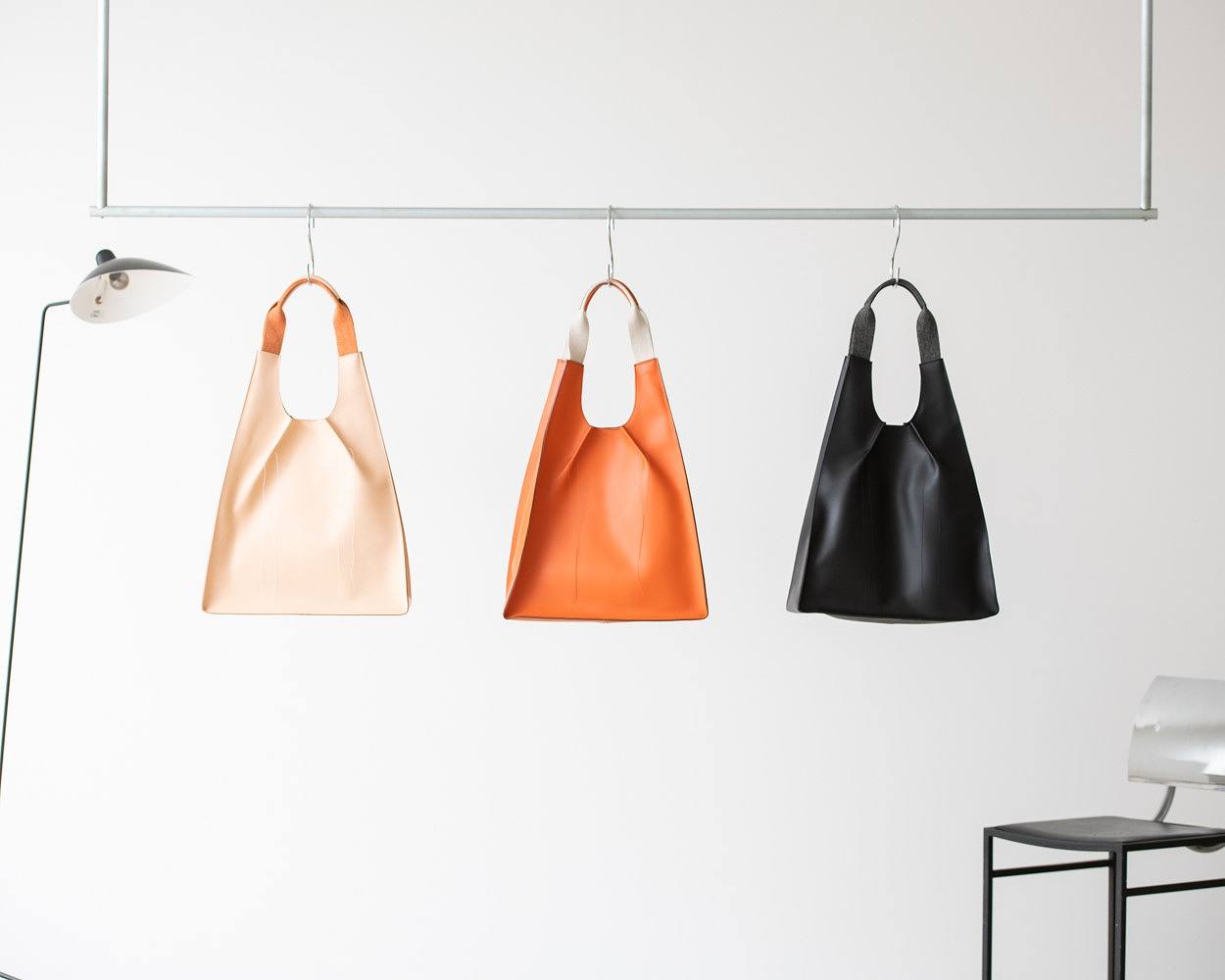 Rich I/リッチアイ】Rich I-04-B-02 TRAPEZOID [LEATHER TOTE BAG]（3 