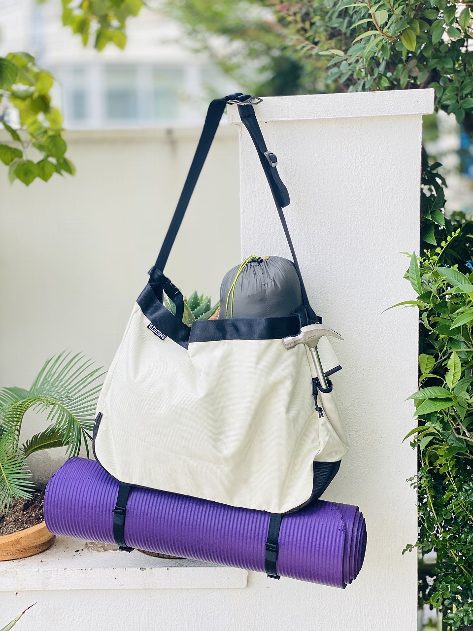CHROME NEWSPAPER SM BAG アレキサンダーリーチャン Alexander Lee Chang アレキサンダーリーチャン × CHROME