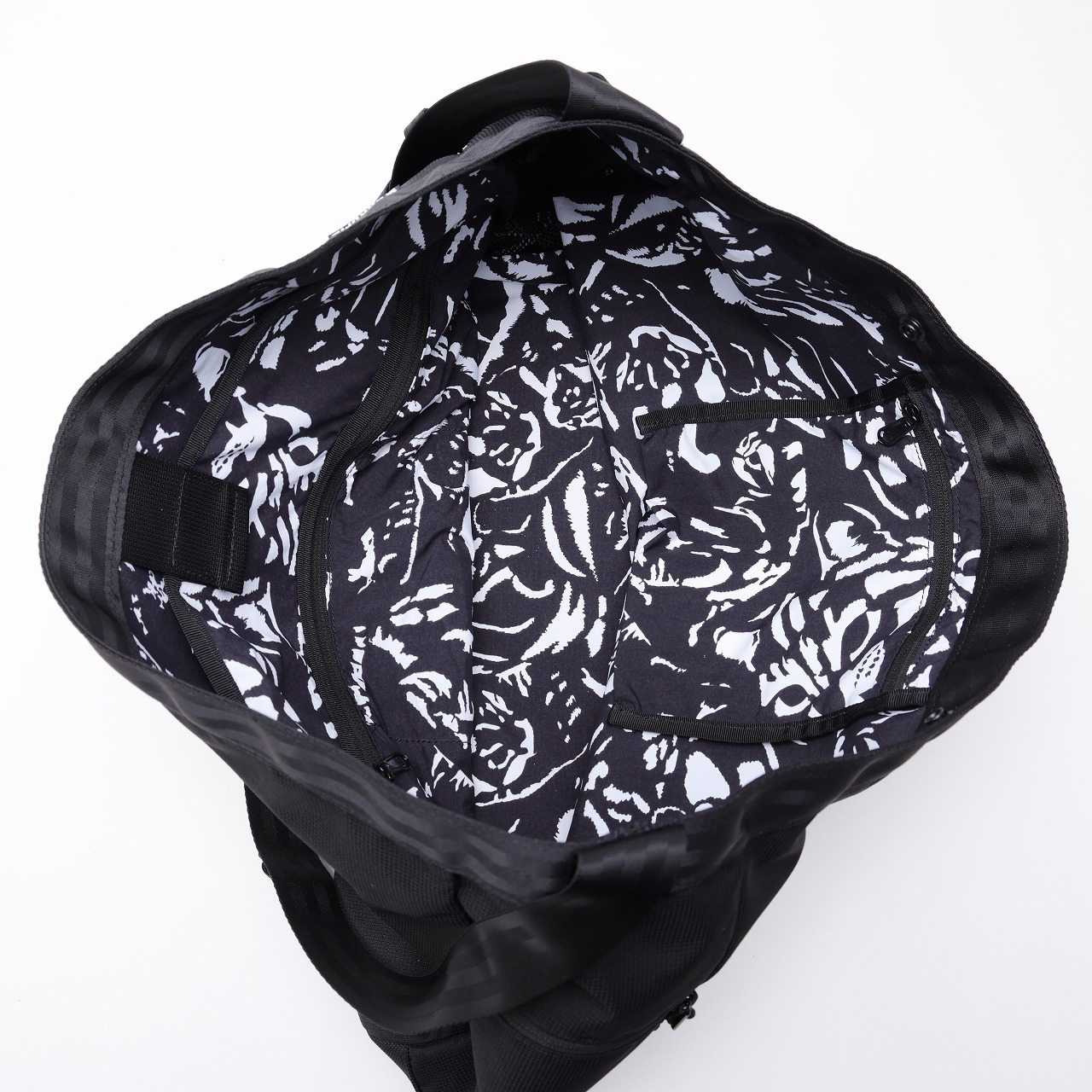 CHROME NEWSPAPER SM BAG アレキサンダーリーチャン Alexander Lee Chang アレキサンダーリーチャン × CHROME