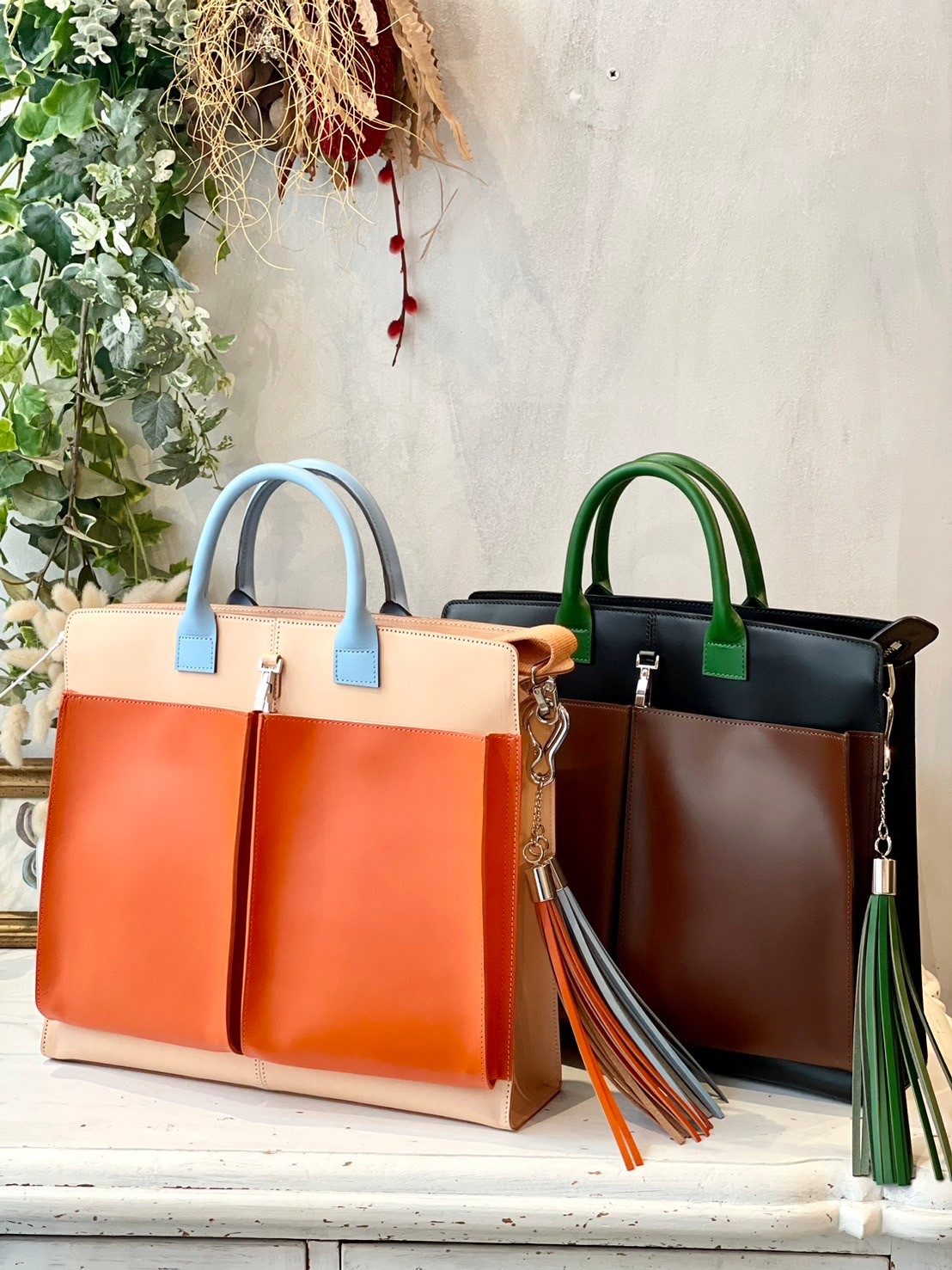 バッグ Rich I LEATER HELMET BAG SMALL リッチアイ Rich I LEATHER HELMET BAG SMALL 最安値】Rich I LEATER