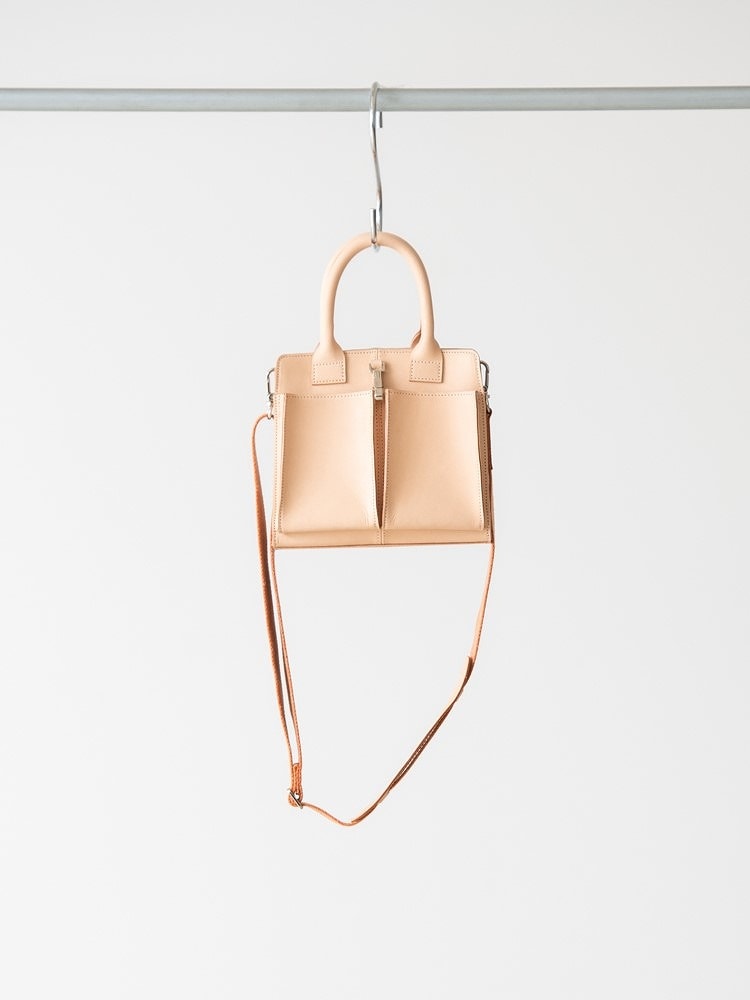 リッチアイ Rich I LEATHER HELMET BAG SMALL 最安値】Rich I LEATER