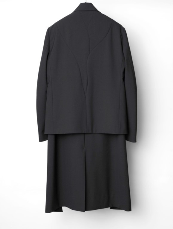 【タグ付未使用】ALMOSTBLACK WOVEN LAYERED JACKET タグ付未使用】ALMOSTBLACK WOVEN LAYERED JACKET