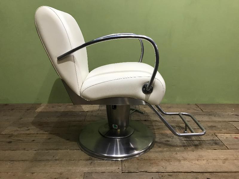 ưMACCOW Female(ޥåեᥤ